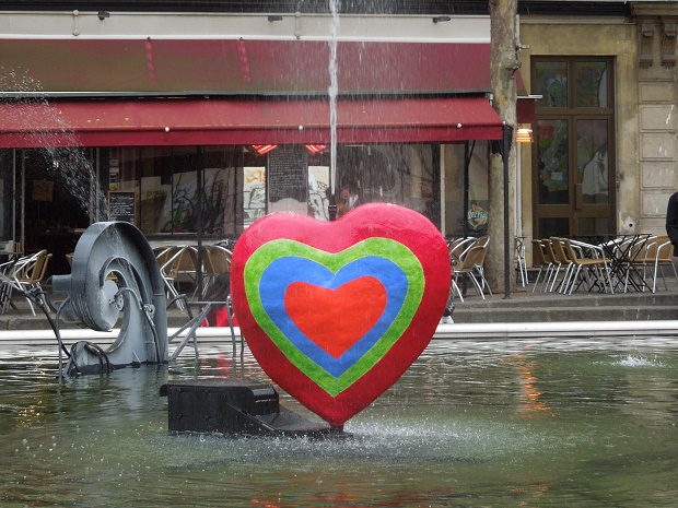 Le coeur de la fontaine Stravinski à Beaubourg - Paris (Niki de Saint Phalle et Jean Tinguely)